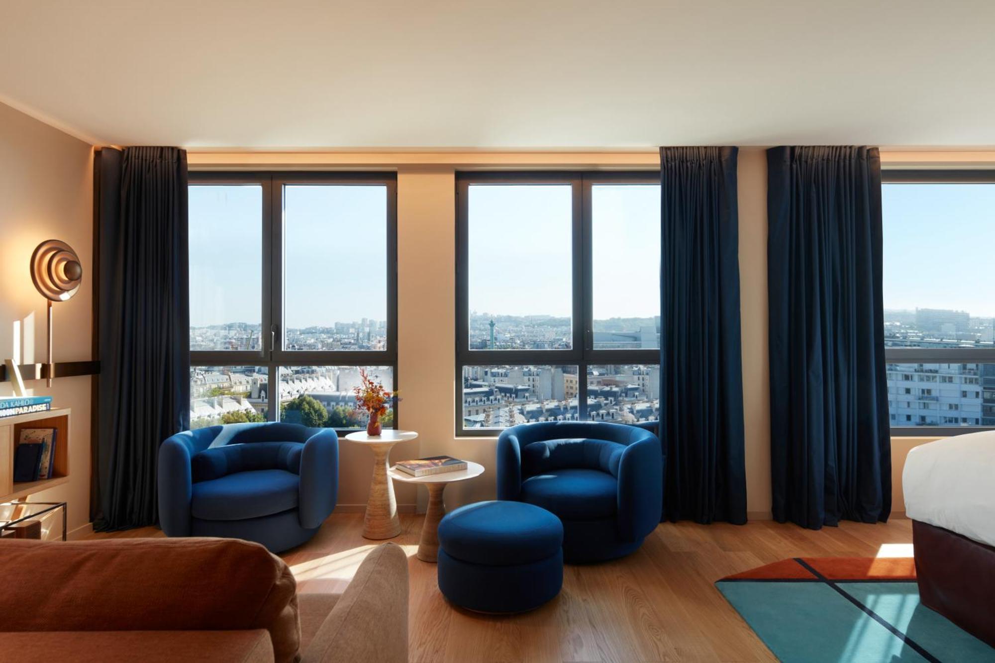 So/ Paris Hotel מראה חיצוני תמונה Suite at the Hotel