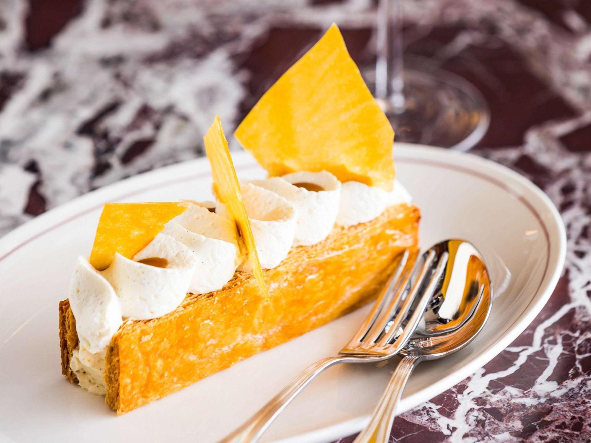 So/ Paris Hotel מראה חיצוני תמונה A slice of mango float