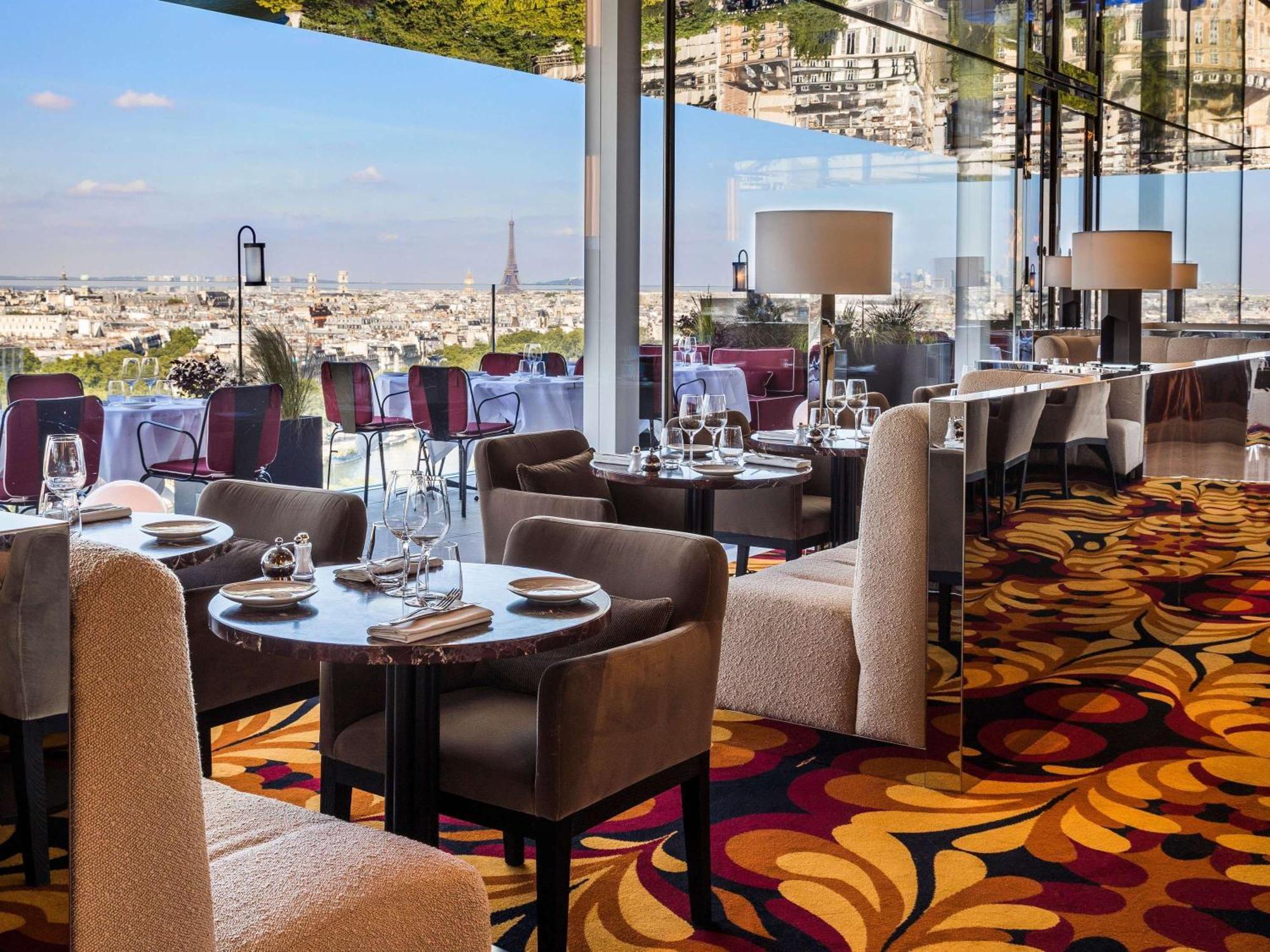 So/ Paris Hotel מראה חיצוני תמונה Restaurant Le Ciel